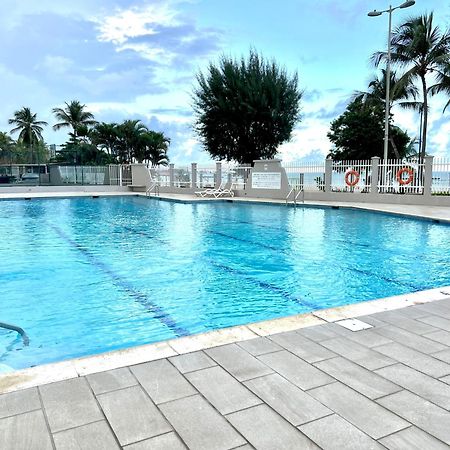 Ocean View Apt On Isla Verde In A 14Th Floor San Juan Luaran gambar