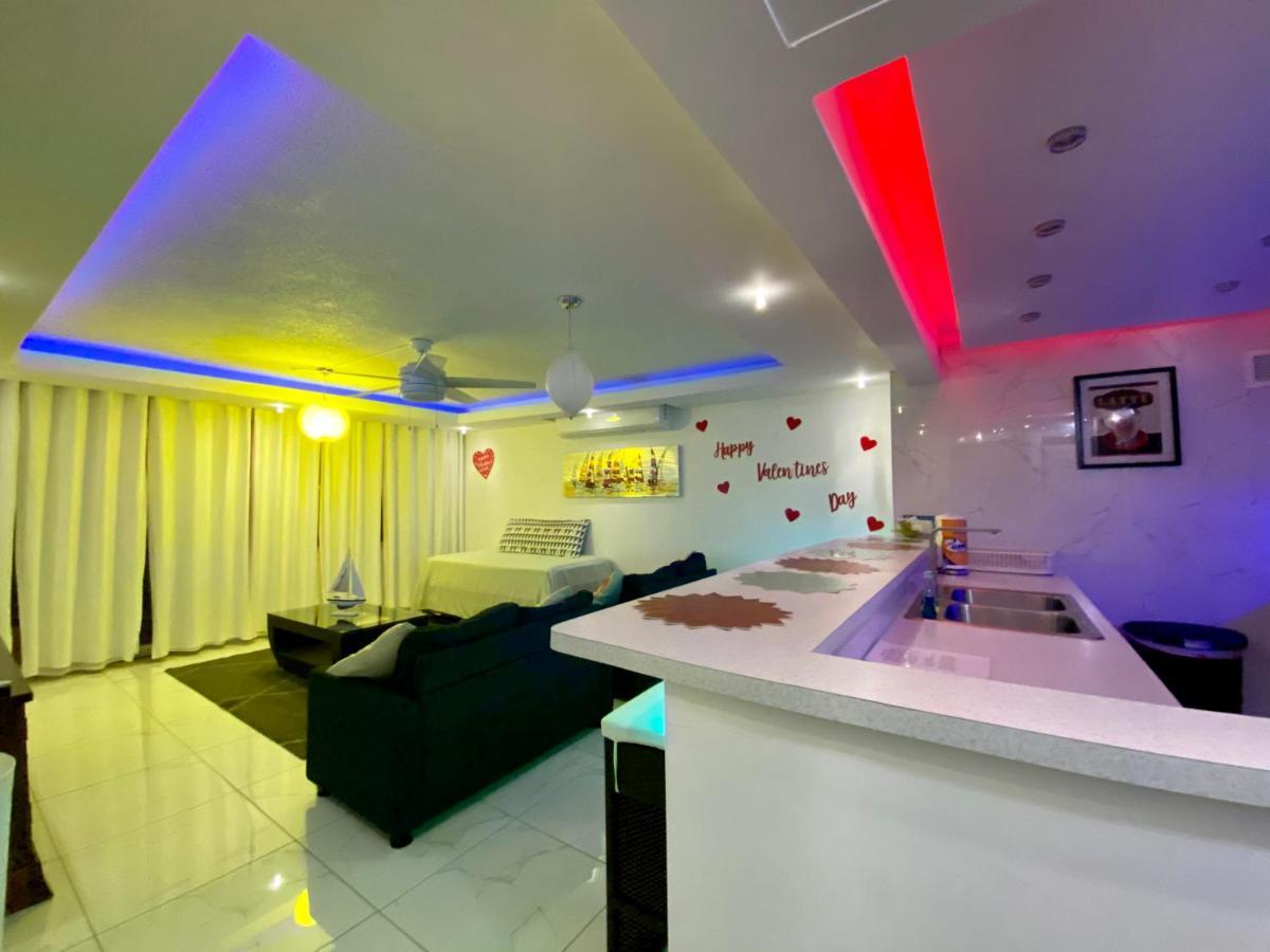 Ocean View Apt On Isla Verde In A 14Th Floor San Juan Luaran gambar