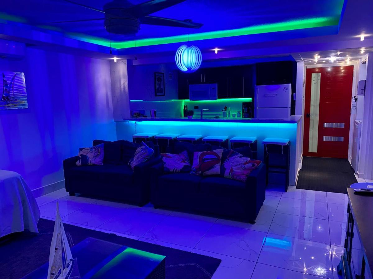 Ocean View Apt On Isla Verde In A 14Th Floor San Juan Luaran gambar
