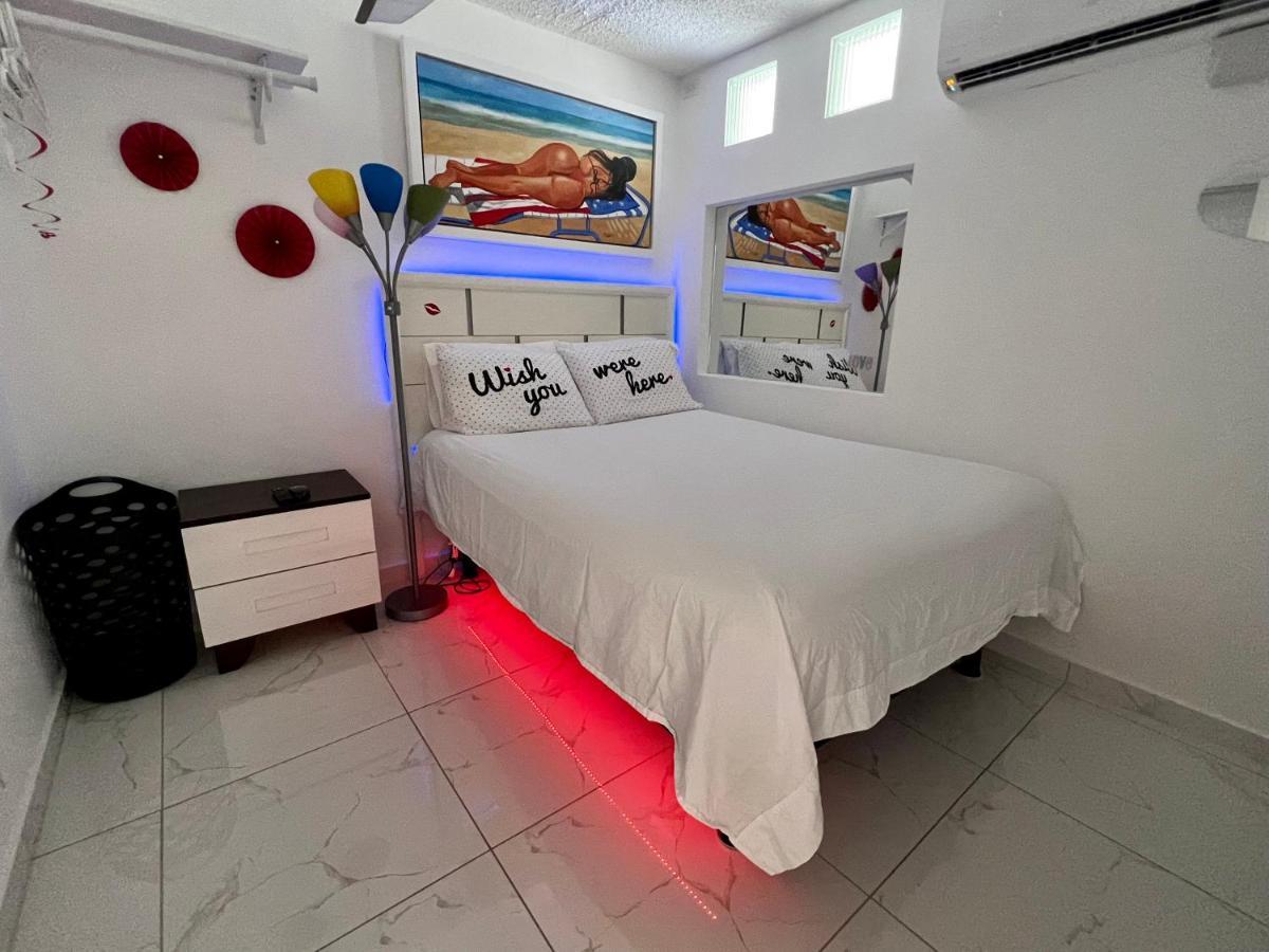 Ocean View Apt On Isla Verde In A 14Th Floor San Juan Luaran gambar