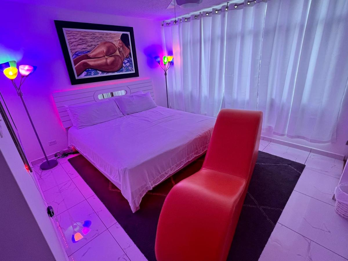Ocean View Apt On Isla Verde In A 14Th Floor San Juan Luaran gambar