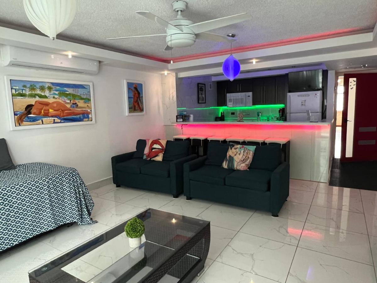 Ocean View Apt On Isla Verde In A 14Th Floor San Juan Luaran gambar