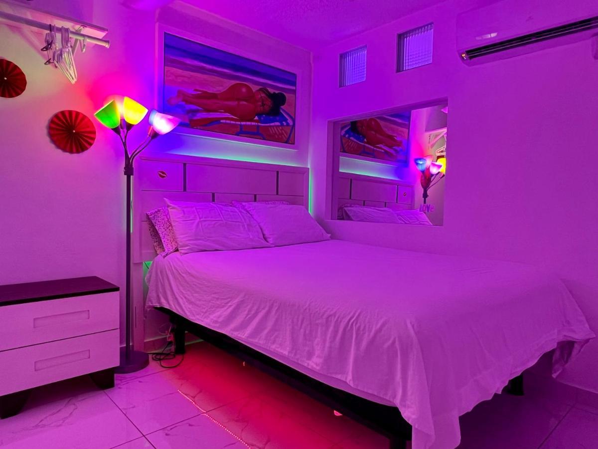 Ocean View Apt On Isla Verde In A 14Th Floor San Juan Luaran gambar